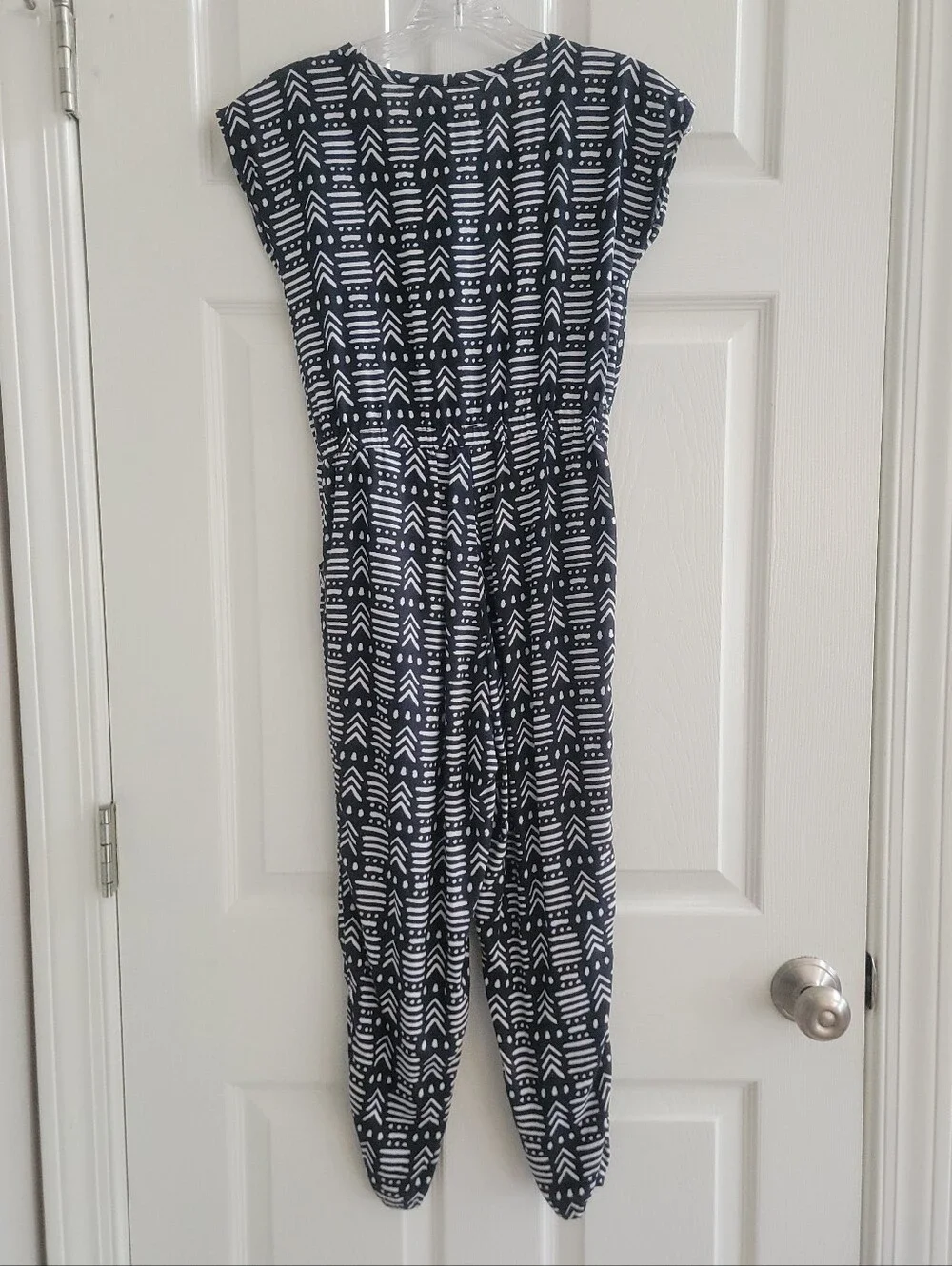 Old Navy Print Jump Rayon Black White Geometric Jumpsuit Girl Sz M (8) Boho